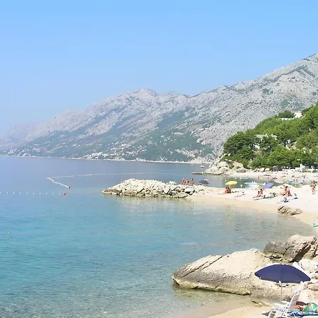 Πανσιόν Jakirusa 2*